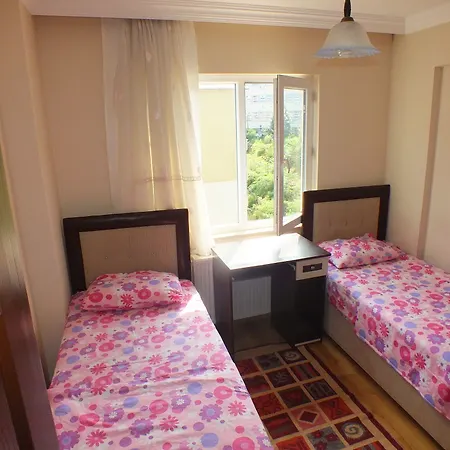Aparthotel Menekse 1